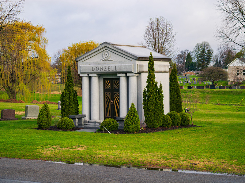 Donzelli Crypt at Holy Cross Akron